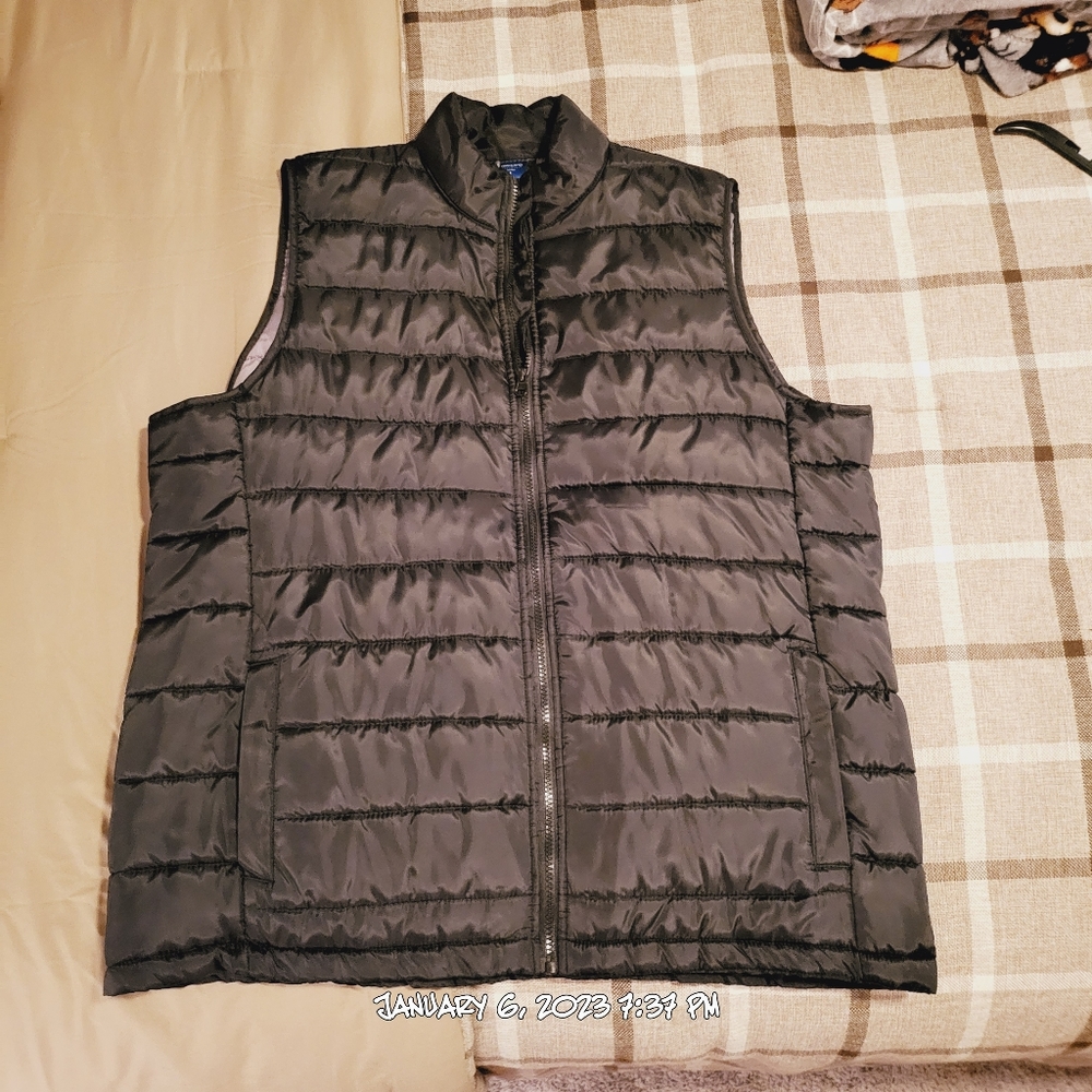 Men's black vest